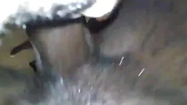 Handjob πορνό με χχχ 19 τη δελεαστική Kiara Cole από τον Bratty Sis