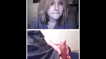 Το σεξ Deep Throat με την όμορφη Lauren Phillips χχχ ντουβλη από το Mommy φυσάει καλύτερα