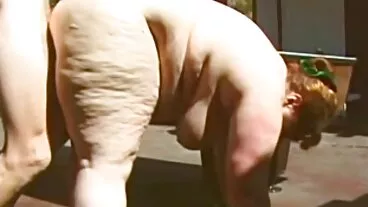 Doggystyle μουναρεσ χχχ σεξ με την έπαρχη Eliana Rose από το Bang Bus